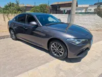 Usata Alfa Romeo Giulia Executive 160 CV (117 kW) 2019 Grigio Berlina