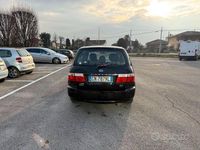 Usata Kia Carens 2004 Nero Monovolume