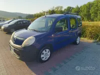 Usata Renault Kangoo 85 CV (62 kW) 2008 Bluazzurro Monovolume