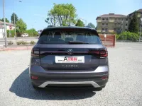 Usata VW T-Cross Style 110 CV (80 kW) 2024 Grigio SUV