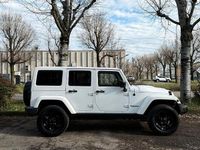 Usata Jeep Wrangler Unlimited 200 CV (147 kW) 2015 Bianco SUV