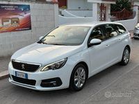 Usata Peugeot 308 102 CV (75 kW) 2019 Bianco Station wagon