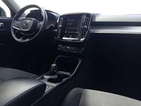 Usata Volvo XC40 Momentum 163 CV (119 kW) 2021 Nero SUV