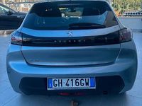 Usata Peugeot 208 Allure 102 CV (75 kW) 2021 Grigio Utilitaria