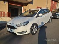 Usata Ford Focus 120 CV (88 kW) 2015 Bianco Station wagon