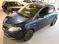 Usata Lancia Ypsilon Gold 69 CV (50 kW) 2024 Blu/azzurro Utilitaria