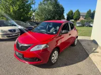 Usata Lancia Ypsilon 69 CV (50 kW) 2018 Rosso Utilitaria