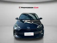 Usata Toyota Yaris Hybrid Business Edition 116 CV (85 kW) 2022 Nero Berlina