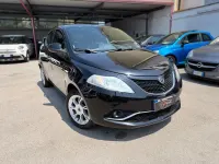 Usata Lancia Ypsilon Gold 95 CV (69 kW) 2016 Nero Utilitaria