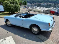 Usata Alfa Romeo Giulia Spider 92 CV (67 kW) 1963 Blu/azzurro Cabrio