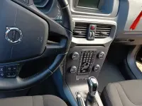 Usado Volvo V40 122 CV (89 kW) 2018 Negro Berlina