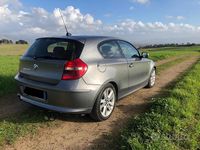 Usata BMW 118 143 CV (105 kW) 2011 Grigio Utilitaria