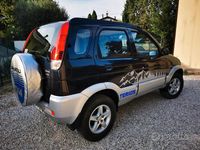 Usata Daihatsu Terios 86 CV (63 kW) 2005 Nero SUV