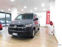 Usata VW Caravelle Trendline 110 CV (80 kW) 2022 Grigio Monovolume
