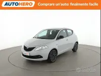 Usata Lancia Ypsilon 69 CV (50 kW) 2021 Grigio Utilitaria