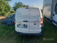 Usata Ford Tourneo Courier 75 CV (55 kW) 2016 Bianco Monovolume