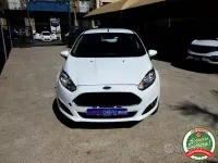 Usado Ford Fiesta Business Edition 75 HP (55 kW) 2017 Branco Citadino