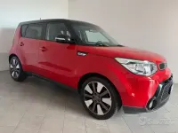 Usata Kia Soul 132 CV (97 kW) 2015 Rosso SUV