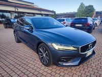 Usata Volvo V60 Business Edition 320 CV (235 kW) 2021 Blu Station wagon