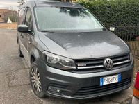 Usata VW Caddy 122 CV (89 kW) 2017 Grigio Monovolume
