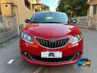 Usata Lancia Ypsilon Silver 69 CV (50 kW) 2023 Rosso Utilitaria