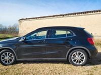 Usata Mercedes GLA200 Executive 136 CV (100 kW) 2015 Nero SUV