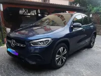 Usata Mercedes GLA250 Premium 160 CV (117 kW) 2021 Blu/azzurro SUV