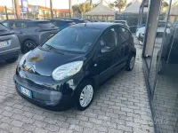 Usata Peugeot 107 68 CV (50 kW) 2010 Grigio Utilitaria