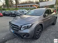 Usata Mercedes GLA180 Premium 136 CV (100 kW) 2017 Grigio SUV