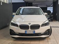 Usata BMW 216 Active Tourer Luxury Line 116 CV (85 kW) 2019 Bianco Monovolume