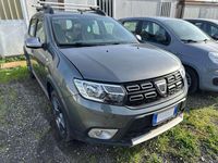 Usata Dacia Sandero Comfort 75 CV (55 kW) 2018 Grigio Berlina
