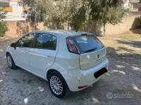 Occasion Fiat Punto Lounge 69 ch (50 kW) 2013 Blanc Citadine