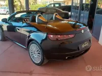 Usata Alfa Romeo Spider Exclusive 200 CV (147 kW) 2007 Nero Cabrio