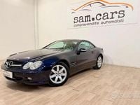 Usata Mercedes SL500 306 CV (225 kW) 2002 Blu Cabrio