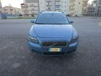 Usata Volvo V50 Momentum 136 CV (100 kW) 2005 Blu Station wagon