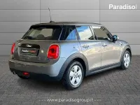 Usata Mini Cooper D 116 CV (85 kW) 2019 Beige Utilitaria