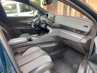 Usata Peugeot 5008 Allure 130 CV (95 kW) 2023 Blu SUV