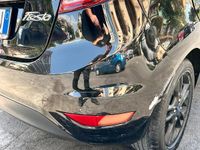 Usata Ford Fiesta 2016 Nero Berlina