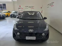 Usata Hyundai i10 Advanced 67 CV (49 kW) 2022 Grigio Utilitaria