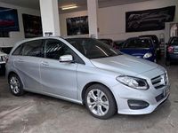 Usata Mercedes B180 108 CV (79 kW) 2015 Argento Utilitaria