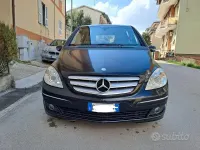Usata Mercedes B200 Chrome 140 CV (102 kW) 2006 Nero Monovolume