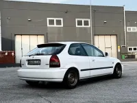 Usata Honda Civic 90 CV (66 kW) 1999 Bianco Berlina