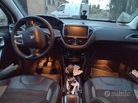 Begagnad Peugeot 2008 110 HK (80 kW) 2016 Vit SUV