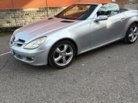 Usata Mercedes SLK200 163 CV (119 kW) 2005 Grigio Cabrio