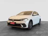 Usata VW Polo Life 80 CV (58 kW) 2023 Pure white Utilitaria