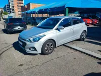 Usata Hyundai i20 75 CV (55 kW) 2019 Argento Utilitaria