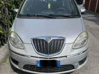 Usata Lancia Musa 69 CV (50 kW) 2009 Grigio Monovolume