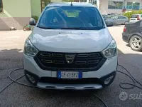 Usata Dacia Lodgy Stepway 116 CV (85 kW) 2021 Bianco Monovolume