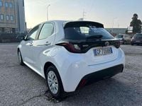 Usata Toyota Yaris Active 72 CV (52 kW) 2023 Bianco Berlina