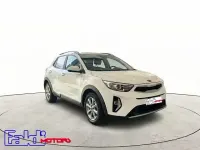 Usata Kia Stonic Urban 84 CV (61 kW) 2021 Bianco SUV